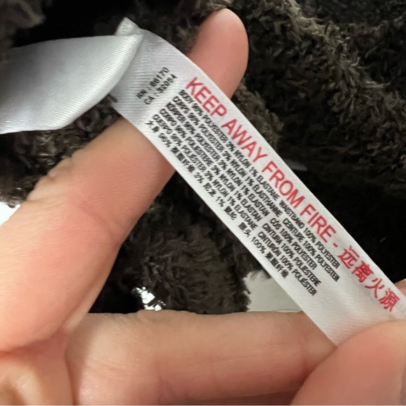 Urban Outfitters Out From Under Nico brown wrap sweater tank top Medium NWT - Picture 8 of 8